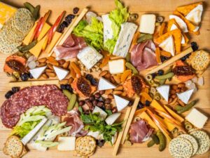 A Beautiful Cheese Board Doesn’t Need to Break the Bank – Food & Wine