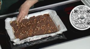 Dean shares his recipe for chocolate toffee matzo crack – WGN TV Chicago