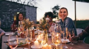 9 amazing summer dinner party ideas you’ll want to steal – 21Oak