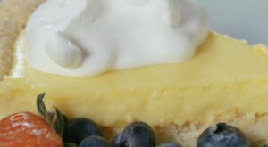 This gluten-free lemon tart is a refreshing surprise