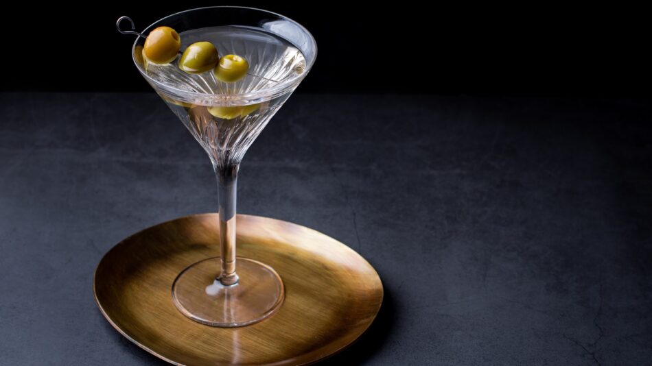 We Can’t Decide If We Love Or Hate The Latest Comfort Food-Inspired Martini