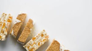 Semifreddo with mandarin oranges and biscuits: An elegant, kid-friendly dessert for Mother’s Day