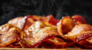 Best Ways To Cook Bacon: Top 5 Methods Most Recommended By Experts