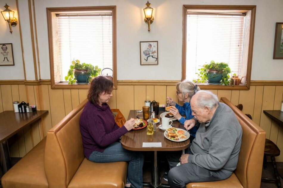‘Magical little place’ Kopper Kettle has served Southern comfort food for 50+ years