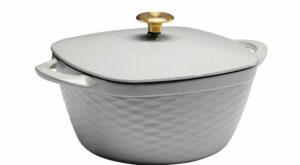 Tramontina 7qt Enameled Cast Iron Square Dutch Oven | Connecticut Post Mall