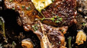 Tender and delicious Ribeye Steak cooked to a juicy perfection! Seasoned with fresh herbs, then cooked in … | Easy steak recipes, Steak dinner, Ribeye steak recipes