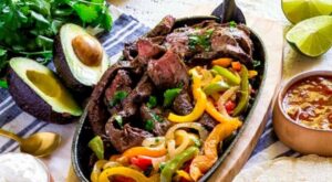Steak Fajitas | Easy Delicious Recipe! | Confetti & Bliss