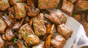 Garlic Butter Steak Bites with Mushrooms