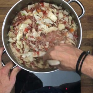 This Super Easy Beef and Cabbage Soup is | By Incredible Recipes | Facebook