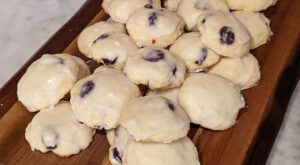 Lidia Bastianich’s Ricotta-Cherry Cookies are Moist, Easy + Delicious