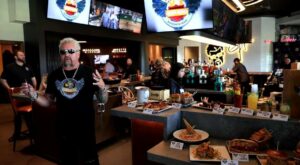 Guy Fieri visits Council Bluffs for grand opening of Harrah
