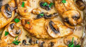 Chicken Marsala – Easy Chicken Recipes (VIDEO!)