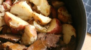 Easy Steak & Potatoes Skillet Dinner – Mom Endeavors