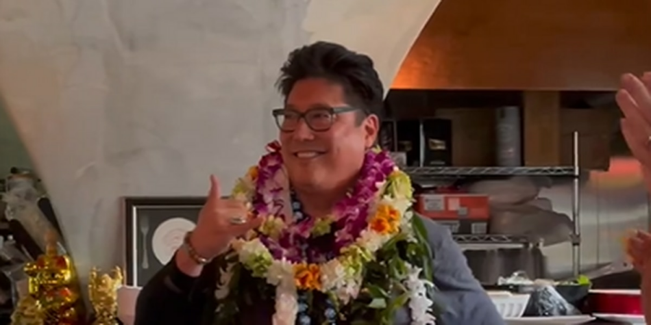 Oahu chef beats Iron Chef and wins big on Food Network show “Alex versus America”