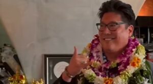 Oahu chef wins big on Food Network show “Alex versus America” – NewsBreak