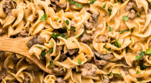 Ground Beef Stroganoff | Budget Friendly One-Pot Meal In 30 Minutes!