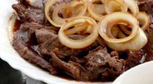 Bistek – Filipino Beef Steak – Foxy Folksy | Recipe | Easy steak recipes, Filipino beef steak recipes, Beef steak recipes easy