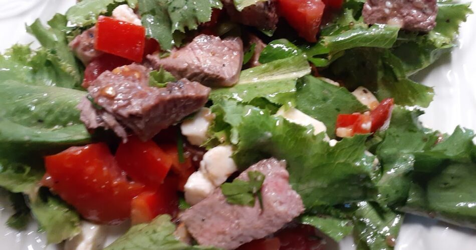Easy steak salad #summer salads #BBQ