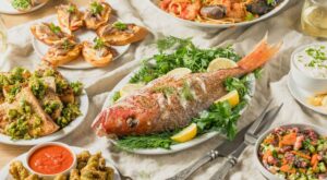 Feast of the Seven Fishes: History Behind the Tradition – LoveToKnow