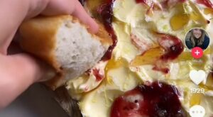 10 Butter Board Ideas From TikTok More Insta-Worthy Than A Charcuterie Board | Sweet butter, Charcuterie recipes … – Pinterest