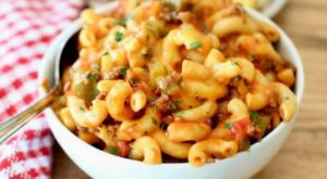 52 Cheap Recipes That Start With a Box of Elbow Macaroni – Yahoo Life