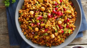 Quick Cook: Make this colorful Middle Eastern Bulgur Pilaf