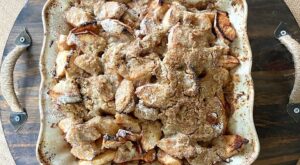 Awesome Apple Crisp Recipe: This Fruit Crisp Recipe Is Inspired By Rachael Ray | Desserts | 30Seconds Food