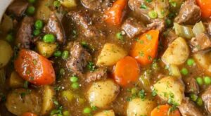 Beef Stew Recipe (Spend With Pennies) | Easy beef stew recipe, Easy beef stew, Stew recipes