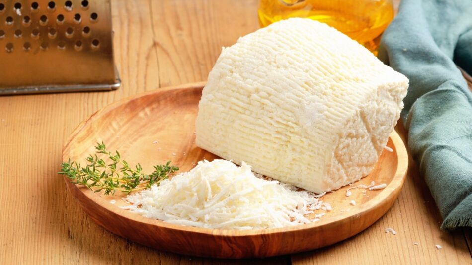 What Is Ricotta Salata And How Do You Cook With It? – Tasting Table