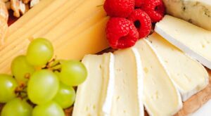 13 Best Cheeses For A Charcuterie Board – Love Food Feed