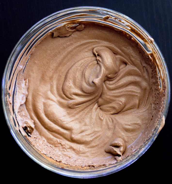 Keto Chocolate Mousse – Just 3 Ingredients, and NO cream cheese! – Chocolate Covered Katie