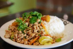 Gluten-Free Thai-style Chicken Salad (Larb Gai) – Celiac Disease and Gluten-Free Diet Support – Celiac.com