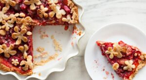 How to Cook With Rhubarb (Plus, Its Fascinating History) – VegNews