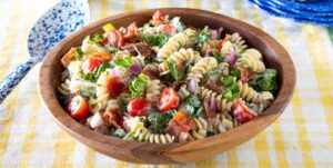 Best BLT Pasta Salad Recipe – How to Make BLT Pasta Salad – The Pioneer Woman