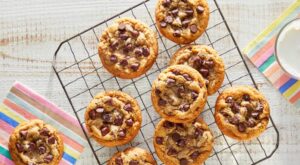 Classic Chewy Chocolate Chip Cookie Recipe – Country Living