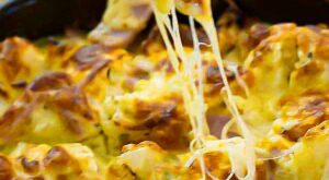 The Best Keto Cauliflower Bake Recipe – Creamy Cheese & Bacon – My Keto Kitchen