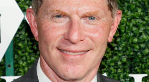 Bobby Flay’s Favorite Holiday Side Is Vegetarian And Gluten Free – Mashed
