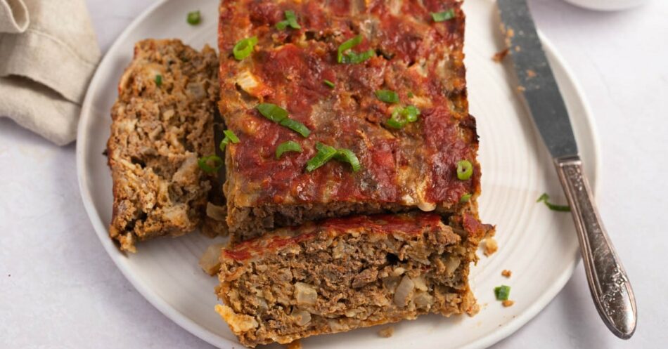 Mexican Meatloaf (Easy Dinner Recipe)