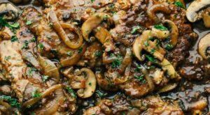 Straightforward Beef Dice Steak with Mushroom Gravy – maroc news 24 en direct