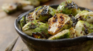 How To Cook The Crispiest Brussels Sprouts Straight From Frozen – The Daily Meal