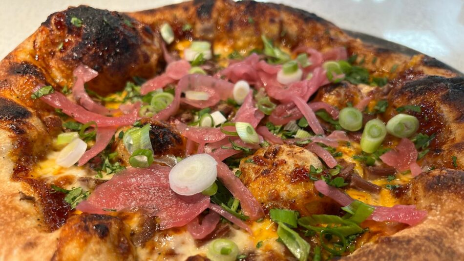 Pigzza puts Italian-ish spin on brisket pizza