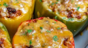 Easy Stuffed Bell Peppers with Ground Beef and Rice | Recipe | Stuffed peppers, Bell pepper recipes, Recipes