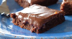 Lunch Lady Brownies – The Girl Who Ate Everything
