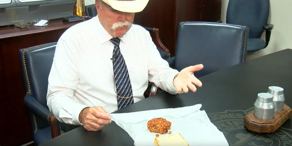 Butler County sheriff defends serving the ‘warden burger’ to inmates