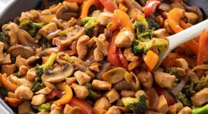 Easy Chicken Stir Fry – The Salty Marshmallow