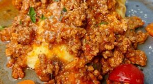 Easy Beef And Pork Ragu Recipe With Cherry Tomatoes And Mashed Potatoes – number8cooking.com