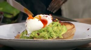 John Torode shares his ‘cheat’ technique for ‘perfect poached eggs’