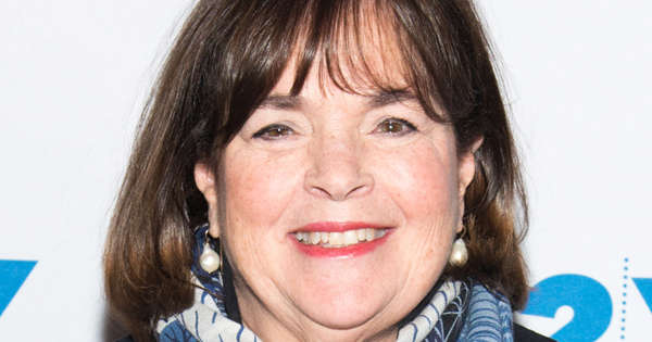 The Secret Ingredient Ina Garten Uses For Perfect Pound Cake Crust