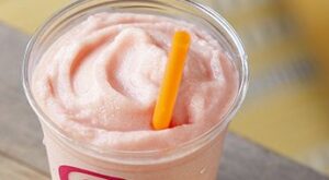 Don’t Forget To Score A Free Smoothie On National Smoothie Day