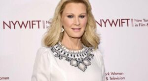 Food Network Star Sandra Lee Shares News of Her Uncle